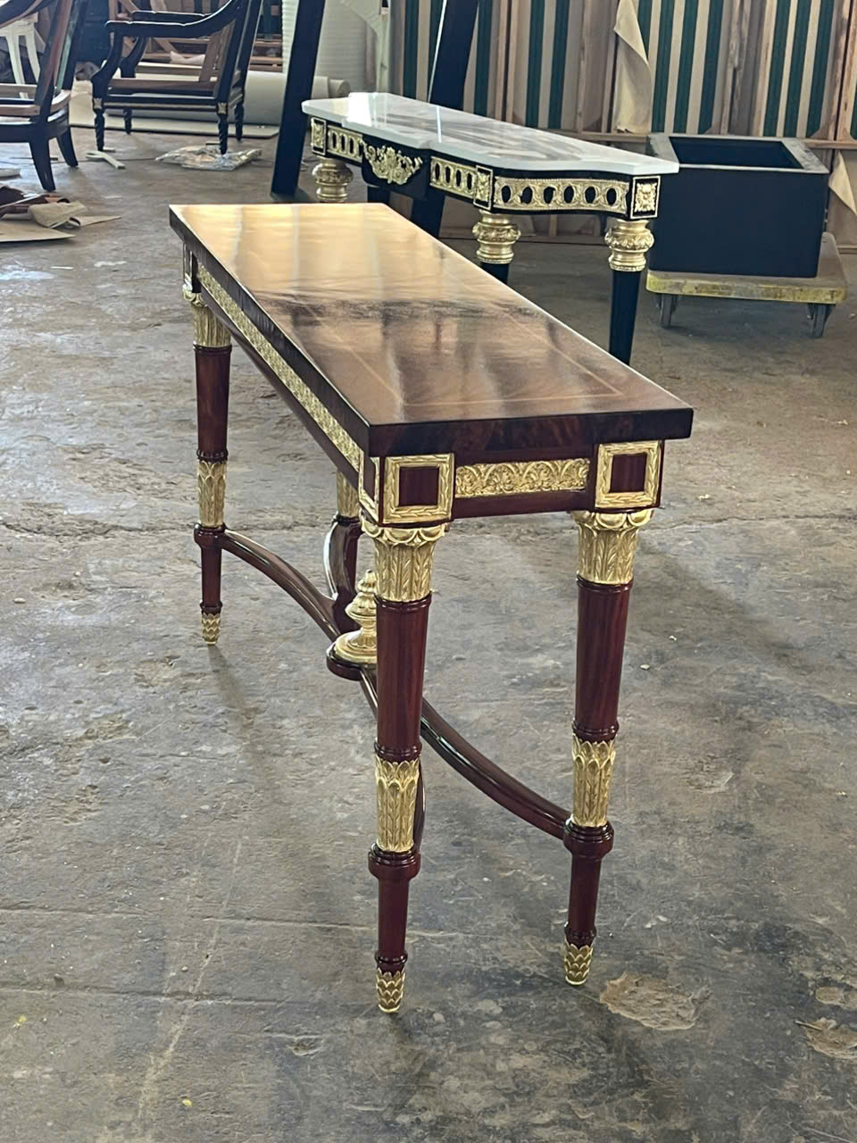 Bàn console cổ điển Wellington phong cách Ý - Mariner